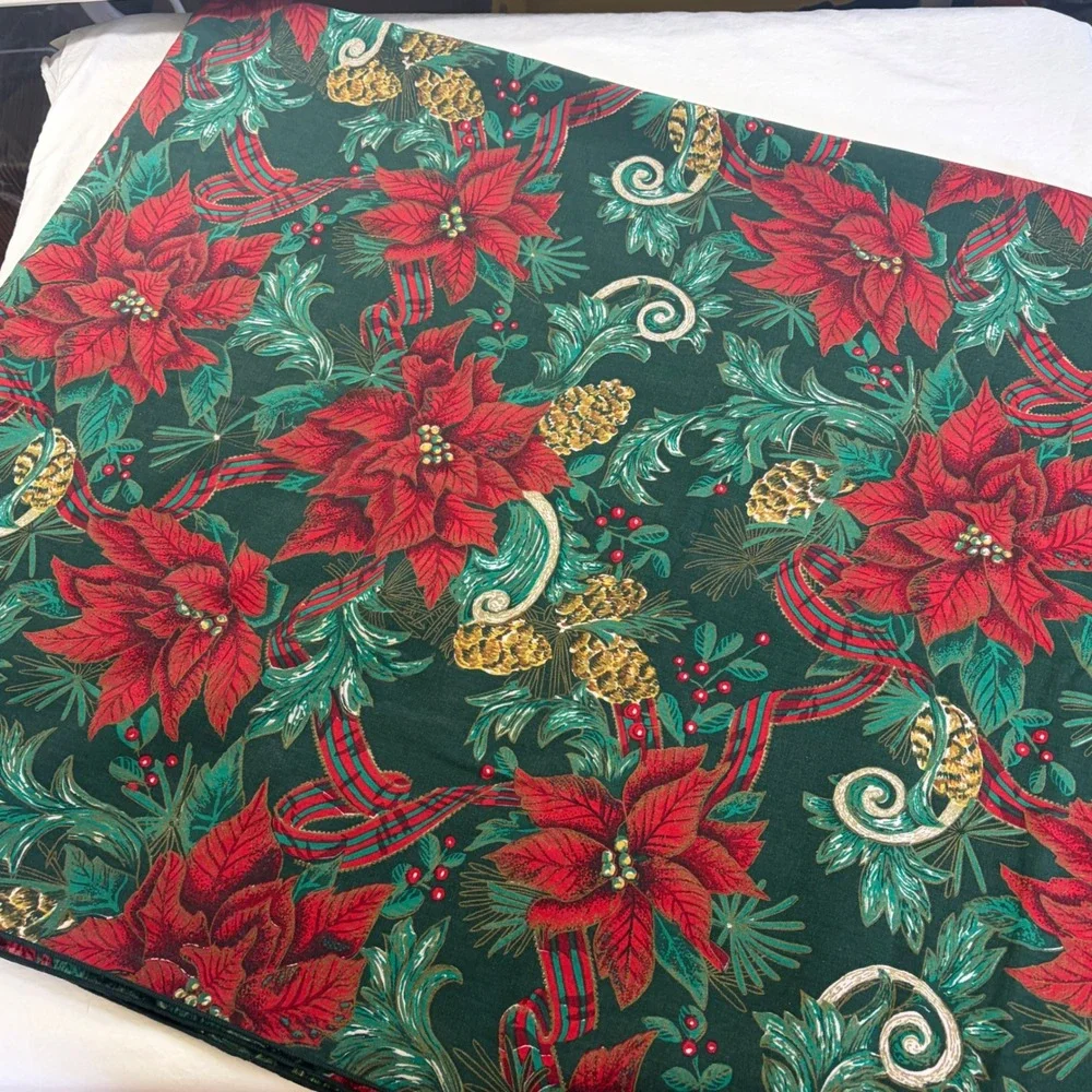 Vintage Christmas Poinsettia Plaid Ribbon Green Tablecloth 60x84 Rectangular